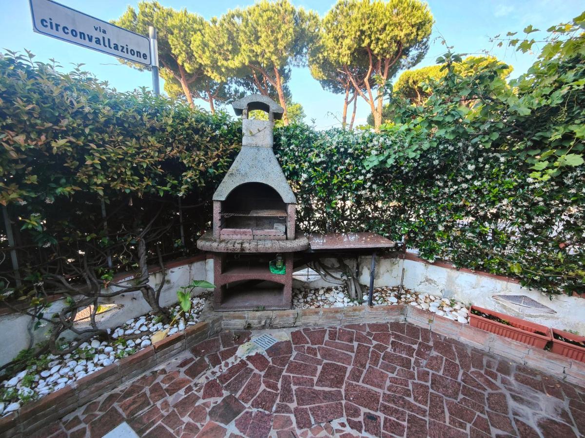 L'Appoggio Perfetto Apartment Viareggio Exterior foto